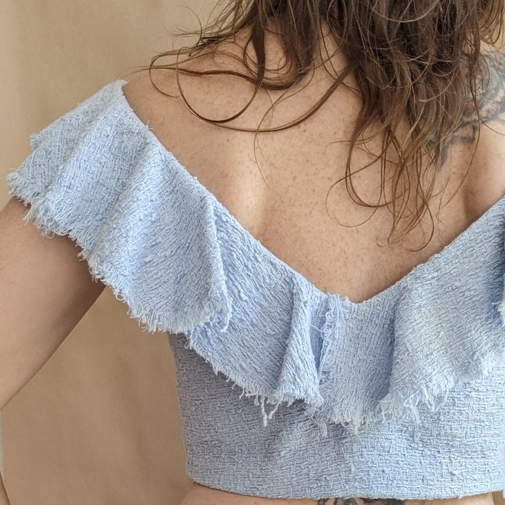 Zara blue crop top. Ruffles fringe side zip - Picture 3 of 13